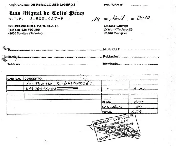 Factura compra remolques Celis